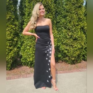 Sherri Hill Size 4 Style 54198 Dress Black with silver stars and fringe